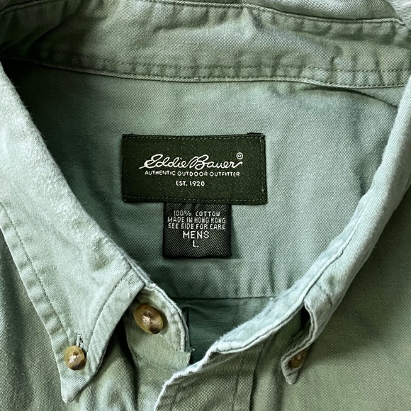 Eddie Bauer Sage Green Casual Button Down Shirt - Picture 2 of 6